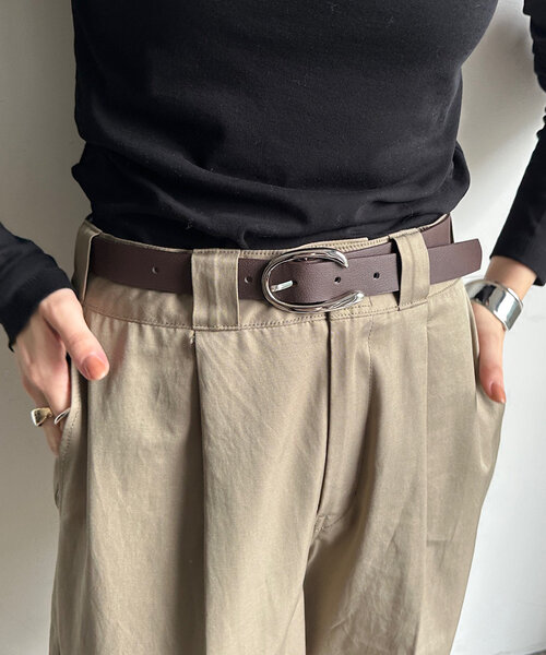 DouDou（ドゥドゥ）の「変形バックルベルト（ベルト・レディース・ブラック/ブラウン・FREE）」の4枚目の写真