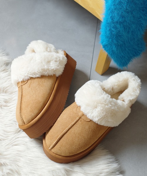 AmiAmi（アミアミ）の「【25AW再販！】厚底ムートンシューズ/2WAYスリッパ（その他シューズ・レディース・ブラック/ベージュ/キャメル・L/LL/M/S/3L）」の13枚目の写真