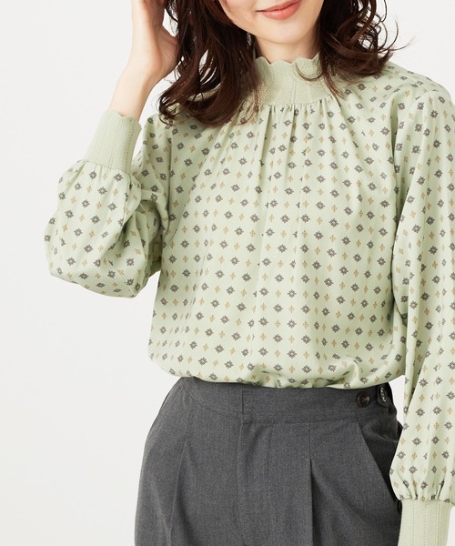 BELLUNA PLUS(ベルーナ)の「衿&袖ニット使い美人顔ブラウス(シャツ/ブラウス・レディース・ネイビー系/ホワイト系その他2/ホワイト系その他/ミント・MEDIUM/LARGE/X-LARGE)」の1枚目の写真