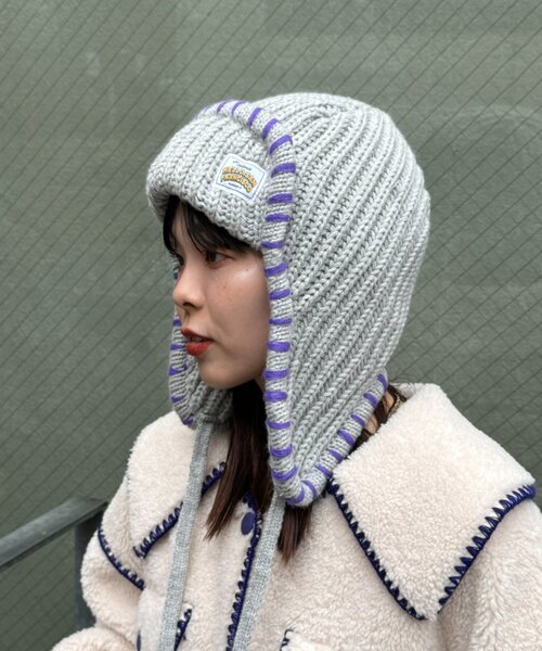 HELLO.SANFRANCISCO（ハローサンフランシスコ）の「【HELLO.SANFRANCISCO】ハンドステッチフライトキャップ（ハット・レディース・レッド/アイボリー/グレー・ONE SIZE）」の8枚目の写真