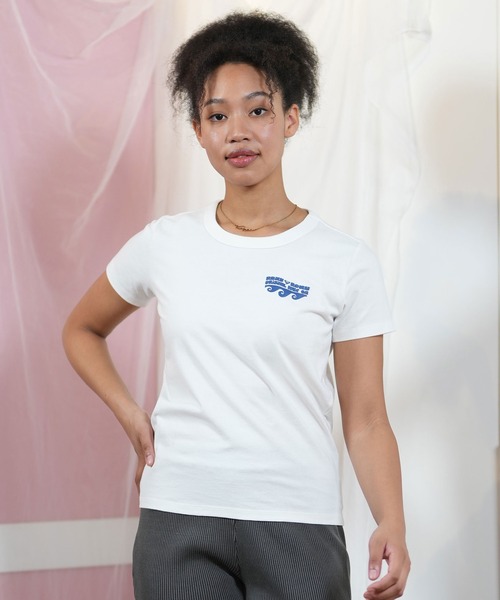 ROXY(ロキシー)の「ROXY/ロキシー バックプリントTシャツ RST251652M(Tシャツ/カットソー・レディース・ホワイト/ブラック・L/M)」の3枚目の写真