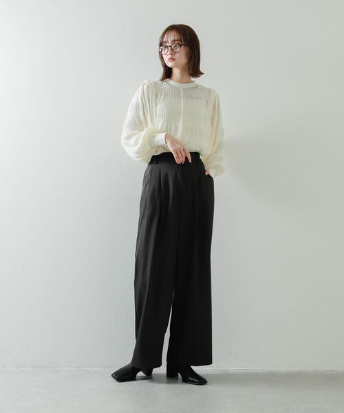 SENSE OF PLACE by URBAN RESEARCH（センスオブプレイスバイアーバンリサーチ）の「ショルダータックシャーリングトップ（シャツ/ブラウス・レディース・ブラウン/チャコールグレー/オフホワイト・ONE）」の16枚目の写真