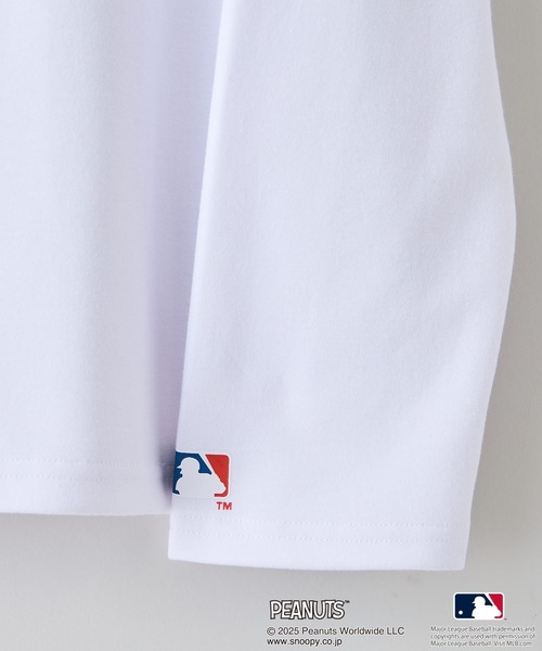 MLB（メジャーリーグベースボール）の「【MLB ×PEANUTS】オリジナルデザイン TCダンボール Tトレーナー  ドジャース カブス ヤンキース ドロップショルダー ビッグシルエット ユニセックス（スウェット・メンズ・グレー系その他3/ブルー系その他2/ベージュ系その他2/ホワイト系その他3/ホワイト系その他/ベージュ系その他/グレー系その他・MEDIUM/LARGE/X-LARGE）」の11枚目の写真