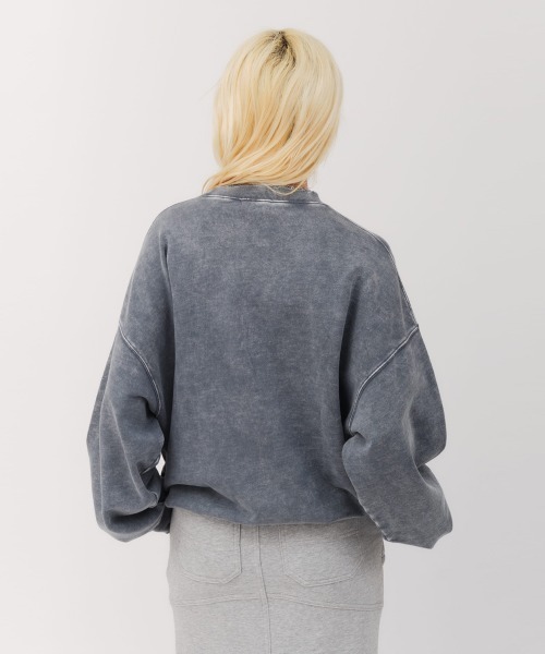 atmos pink（アトモスピンク）の「atmos pink Vintage Sweatshirt / アトモス ピンク ヴィンテージ スウェットシャツ（スウェット・レディース・ブラック/ブルー/レッド・FREE）」の4枚目の写真