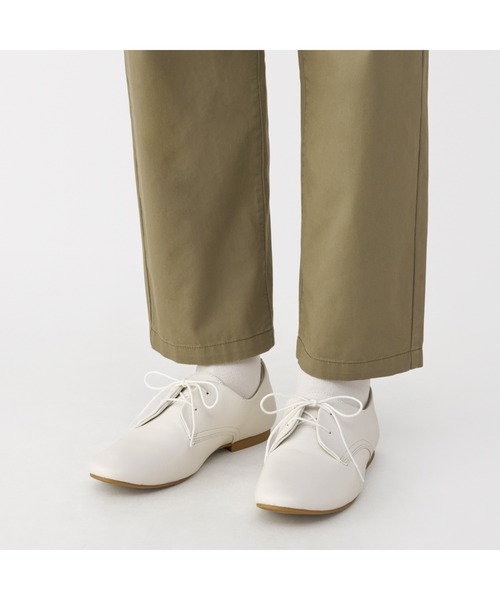 無印良品（ムジルシリョウヒン）の「婦人　疲れにくい　レザーシューズ（その他シューズ・レディース・ブラック/オフホワイト・23.0cm/23.5cm/24.0cm/24.5cm）」の4枚目の写真