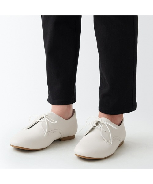 無印良品（ムジルシリョウヒン）の「婦人　疲れにくい　レザーシューズ（その他シューズ・レディース・ブラック/オフホワイト・23.0cm/23.5cm/24.0cm/24.5cm）」の12枚目の写真