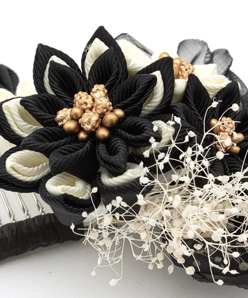 SOUBIEN(ソウビエン)の「flowerつまみ細工 髪飾り(和装小物・レディース・レッド系/ベージュ系/グレー系/ブラック系/ピンク系・FREE)」の9枚目の写真