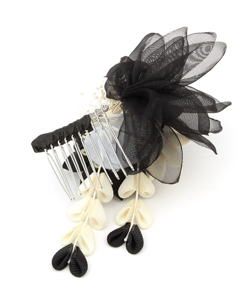 SOUBIEN(ソウビエン)の「flowerつまみ細工 髪飾り(和装小物・レディース・レッド系/ベージュ系/グレー系/ブラック系/ピンク系・FREE)」の10枚目の写真