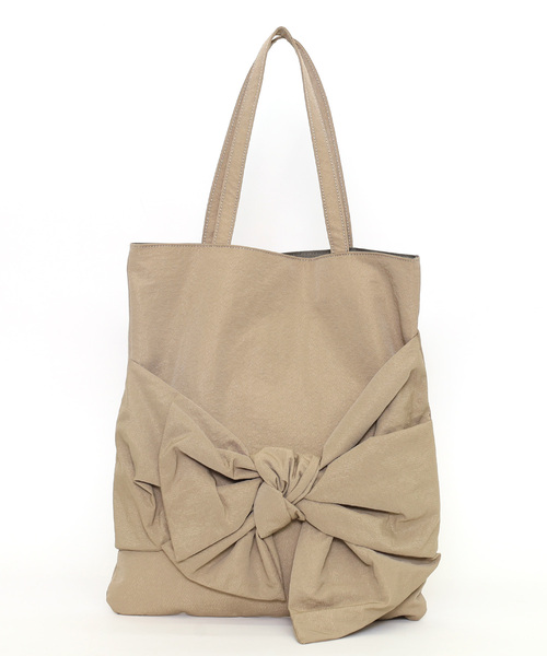 SMIR NASLI(サミールナスリ)の「ボリュームリボントートバッグ/A4対応(トートバッグ・レディース・ブラック/ベージュ/ラベンダー/グレー・FREE)」の6枚目の写真