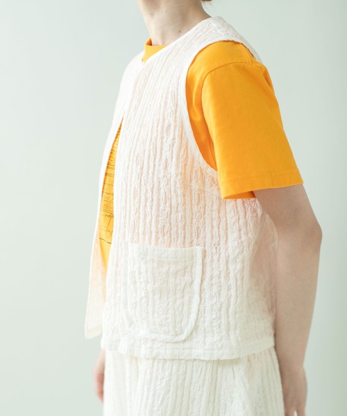 PAR ICI（パーリッシィ）の「【WEB別注カラー】ストライプ刺繍 ベスト(セットアップ対応)（ベスト・レディース・ホワイト/チェック/ブラック・FREE）」の18枚目の写真