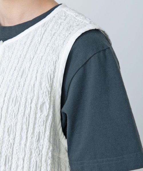 PAR ICI（パーリッシィ）の「【WEB別注カラー】ストライプ刺繍 ベスト(セットアップ対応)（ベスト・レディース・ホワイト/チェック/ブラック・FREE）」の11枚目の写真