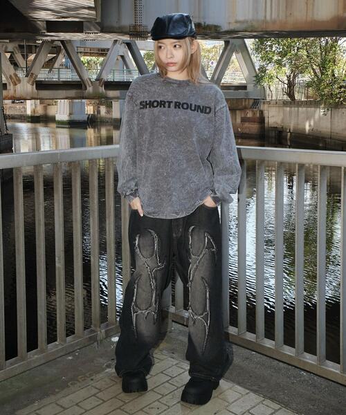 SHORT ROUND(ショートラウンド)の「SHORT ROUND/ケミカルウォッシュグラフィックT(Tシャツ/カットソー・メンズ・ブラック/グレー・MEDIUM/LARGE)」の7枚目の写真