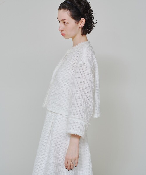 DRESSTERIOR（ドレステリア）の「【スタイリスト福田麻琴さんコラボ】シアーツイードジャケット（ノーカラージャケット・レディース・ブラック/ホワイト・38/36）」の16枚目の写真