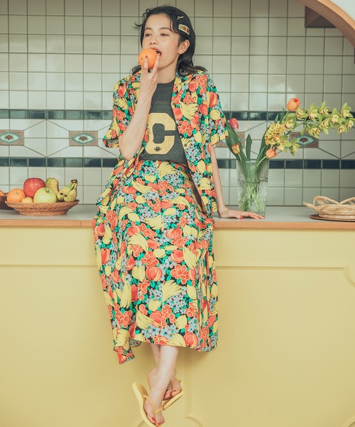 CHILD WOMAN（チャイルドウーマン）の「19/-ECO天竺 レタードTシャツ（Tシャツ/カットソー・レディース・チャコールグレー/イエロー・FREE）」の12枚目の写真