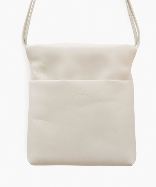 COSMIC WONDER(コズミックワンダー)の「Light leather drawstring bag(ショルダーバッグ・レディース・ライトグレー/ブラック/ピンク・FREE)」の5枚目の写真