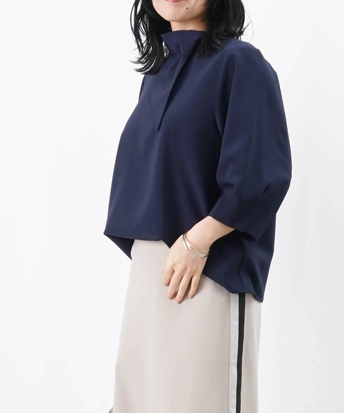 LUCA/LADY LUCK LUCA(ルカ/レディラックルカ)の「LC/LLL ボウタイ袖口タックブラウス(シャツ/ブラウス・レディース・ネイビー/アイボリー/グレー・FREE)」の16枚目の写真