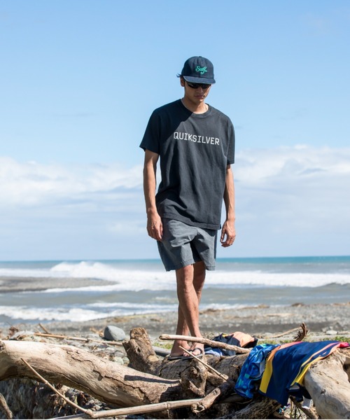 Quiksilver(クイックシルバー)の「QSD SURF FLAT CAP/クイックシルバーサーフロゴキャップ(帽子)(キャップ・メンズ・ブラック系その他/ブラック/インディゴブルー・FREE)」の14枚目の写真
