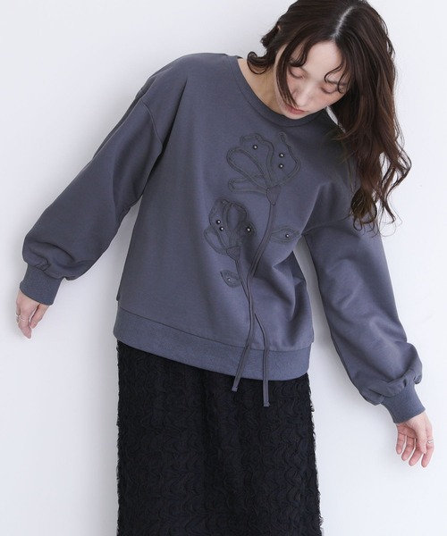 somari imagination(ソマリ イマジネーション)の「フラワーモチーフスウェット(スウェット・レディース・ネイビー/杢グレー・2/1)」の9枚目の写真