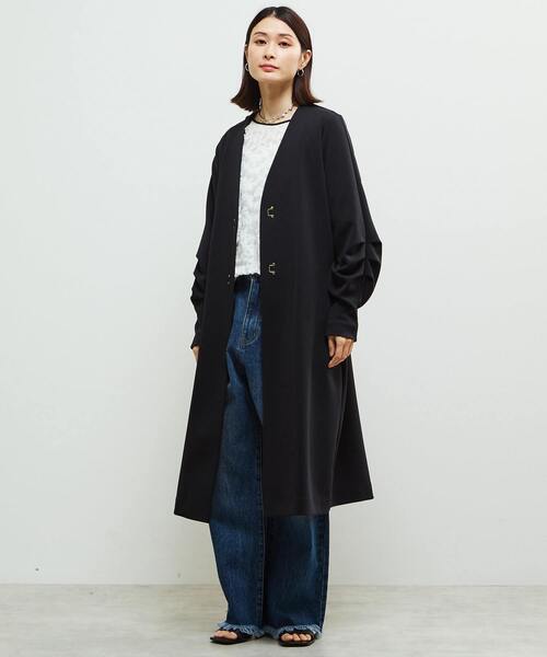 SOFFITTO（ソフィット）の「《定番》ノーカラータックスリーブコート（その他アウター・レディース・ブラック/ライトグレー・FREE）」の3枚目の写真