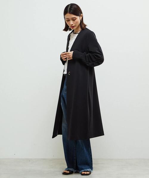 SOFFITTO（ソフィット）の「《定番》ノーカラータックスリーブコート（その他アウター・レディース・ブラック/ライトグレー・FREE）」の5枚目の写真