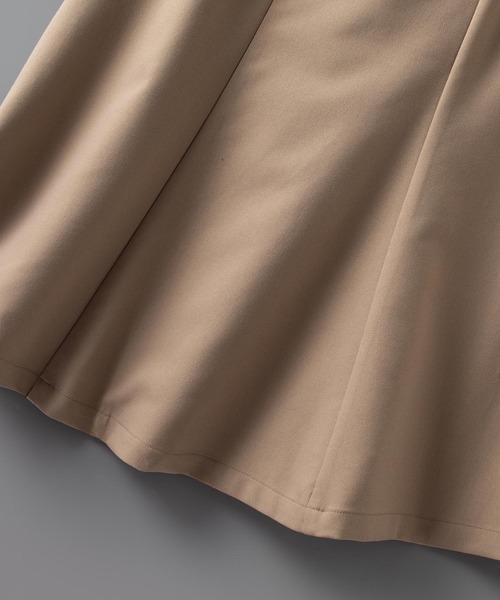 SAISON DE PAPILLON（セゾンドパピヨン）の「【高評価】ノースリーブマーメイドトレンチ風ワンピース（ワンピース・レディース・ブラック/ダークベージュ・L/M/S）」の12枚目の写真