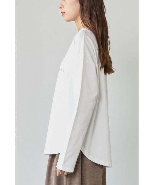 M.deux(エムドゥ)の「◎箔プリントロンT◎(Tシャツ/カットソー・レディース・オフホワイト/ブラック・MEDIUM)」の7枚目の写真