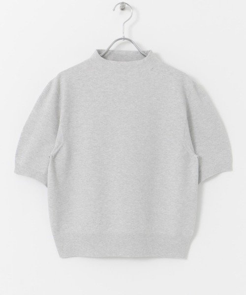 UNFIL（アンフィル）の「unfil　bottle-neck sweater（ニット/セーター・レディース・アイボリー/ライトグレー・1）」の2枚目の写真