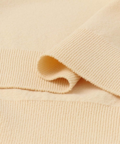 UNFIL（アンフィル）の「unfil　bottle-neck sweater（ニット/セーター・レディース・アイボリー/ライトグレー・1）」の7枚目の写真