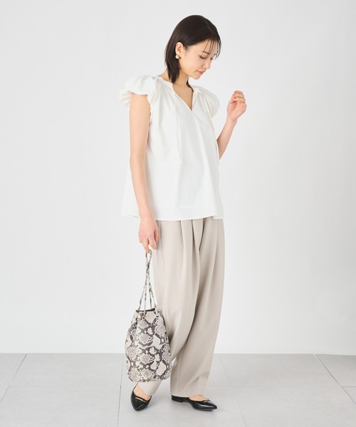 ever closet(エバークローゼット)の「パフスリーブブラウス(シャツ/ブラウス・レディース・ホワイト/ブラック・FREE)」の12枚目の写真