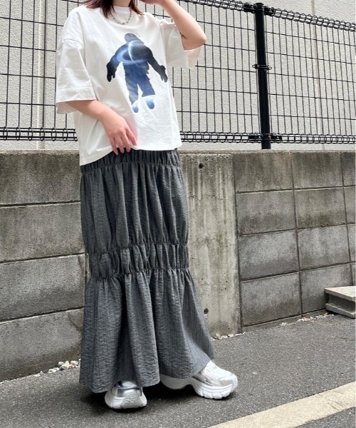 W:Huku(フーク)の「リネンライク シャーリング ギャザー ロング スカート(スカート・レディース・ブラック/バーガンディー/ライトグレー系・FREE)」の16枚目の写真