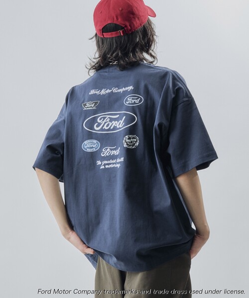 PUBLUX(パブリュクス)の「PUBLUX/パブリュクス 別注 Ford バックロゴ刺繍プリントTシャツ(限定展開)(UNISEX)(Tシャツ/カットソー・メンズ・ホワイト/ピンク/ネイビー・SMALL/MEDIUM/LARGE)」の21枚目の写真