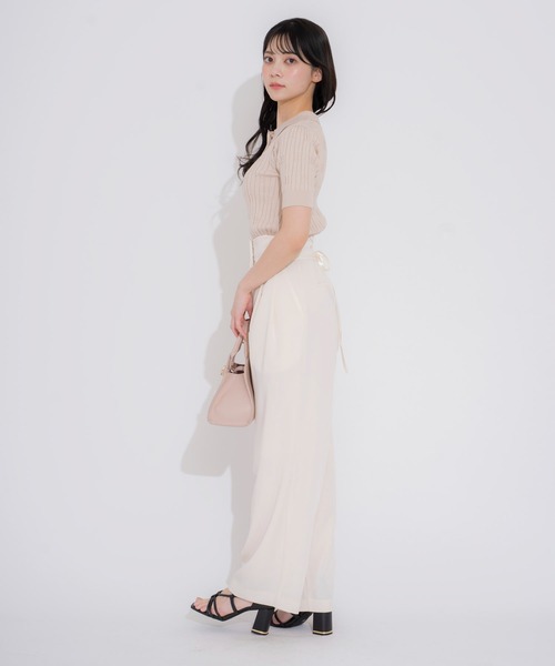 NOELA（ノエラ）の「ワイドストレートタックパンツ（その他パンツ・レディース・カーキ/オフホワイト/ベージュ・S/M）」の6枚目の写真