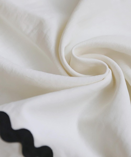 antiqua（アンティカ）の「配色シャツ（シャツ/ブラウス・レディース・オフホワイト/ブラック・ONESIZE）」の6枚目の写真