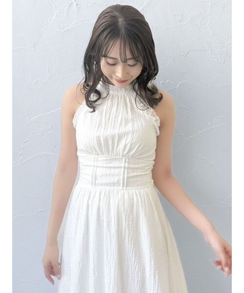 dazzlin アメスリフリルシェイプワンピース オフホワイト dazzlin(ダズリン)の「アメスリフリルシェイプワンピース