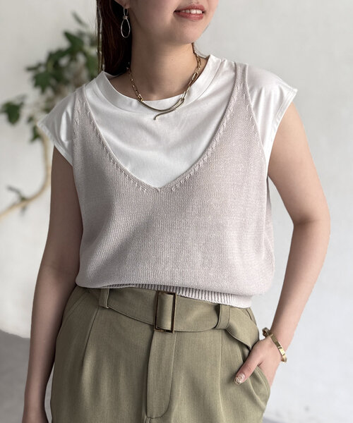 Chez toi(シェトワ)の「カット×ニットビスチェ(Tシャツ/カットソー・レディース・ブラック/ライトグレー/ベージュ・FREE)」の15枚目の写真