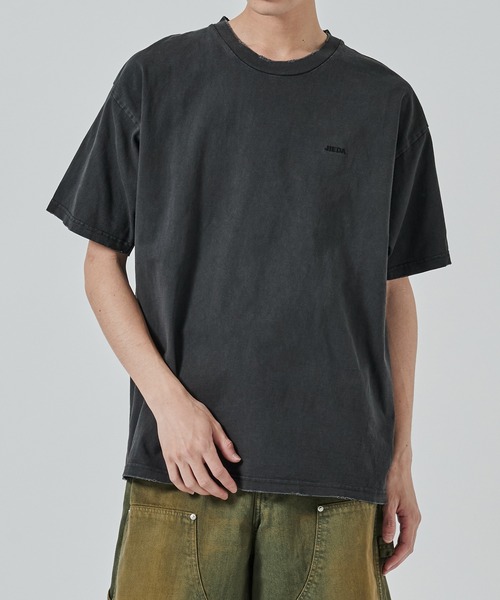 Jieda（ジエダ）の「DAMAGE PIGMENT LOGO TEE（Tシャツ/カットソー・メンズ・グリーン/ブラック/ネイビー・1/2）」の2枚目の写真