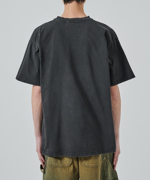 JIEDA(ジエダ)の「DAMAGE PIGMENT LOGO TEE(Tシャツ/カットソー・メンズ・グリーン/ブラック/ネイビー・1/2)」の5枚目の写真