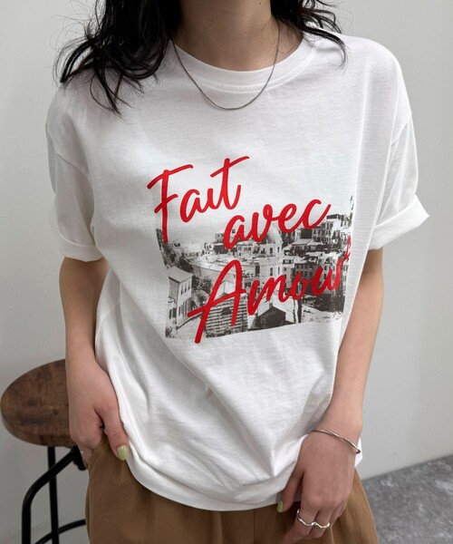 fredy emue（フレディエミュ）の「Amour PHOTO Tシャツ（Tシャツ/カットソー・レディース・チャコールグレー/ベージュ/オフホワイト・38）」の8枚目の写真