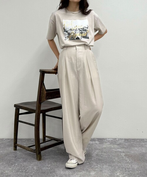 fredy emue（フレディエミュ）の「Amour PHOTO Tシャツ（Tシャツ/カットソー・レディース・チャコールグレー/ベージュ/オフホワイト・38）」の15枚目の写真