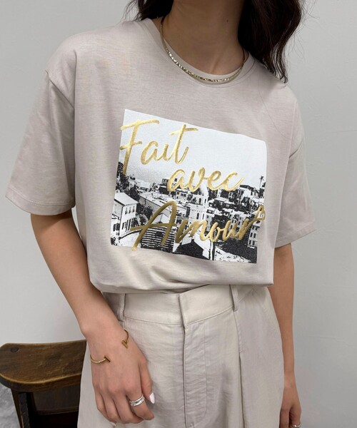 fredy emue（フレディエミュ）の「Amour PHOTO Tシャツ（Tシャツ/カットソー・レディース・チャコールグレー/ベージュ/オフホワイト・38）」の19枚目の写真