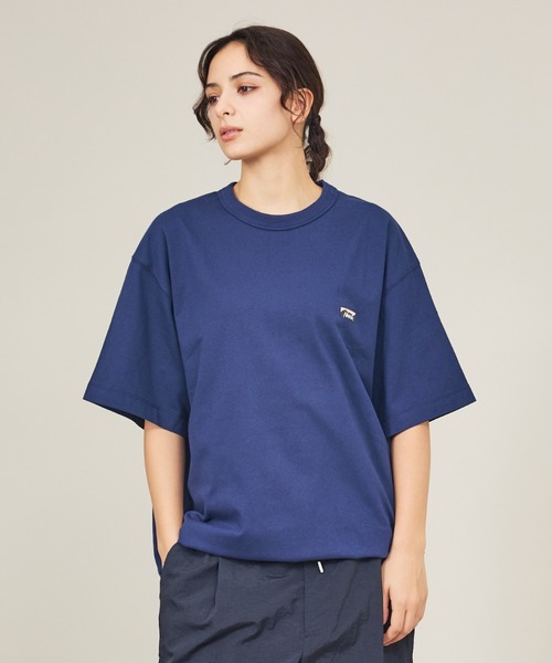 NANGA(ナンガ)の「【NANGA/ナンガ】ECO HYBRID BOX LOGO EMB/ミニボックスロゴ刺繍Tシャツ(Tシャツ/カットソー・メンズ・ブラック系その他/ホワイト系その他/ライトグレー/ホワイト系その他2/ブラック系その他2/ネイビー・M/L/XL)」の1枚目の写真