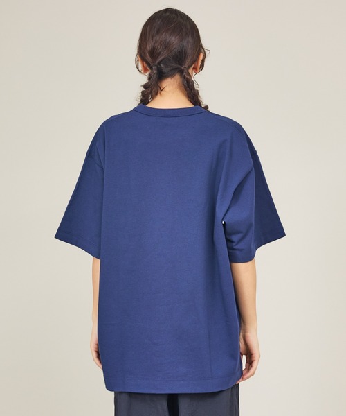 NANGA(ナンガ)の「【NANGA/ナンガ】ECO HYBRID BOX LOGO EMB/ミニボックスロゴ刺繍Tシャツ(Tシャツ/カットソー・メンズ・ブラック系その他/ホワイト系その他/ライトグレー/ホワイト系その他2/ブラック系その他2/ネイビー・M/L/XL)」の11枚目の写真