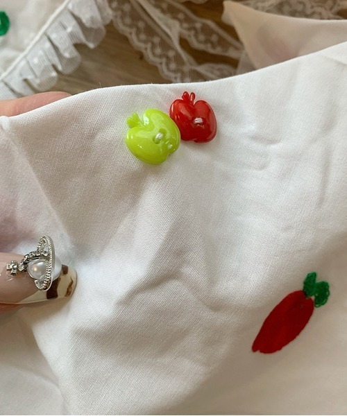 SHEPP(シープ)の「フルーツ刺繍バブーシュカ(その他ヘアアクセサリー・レディース・ホワイト・F)」の6枚目の写真