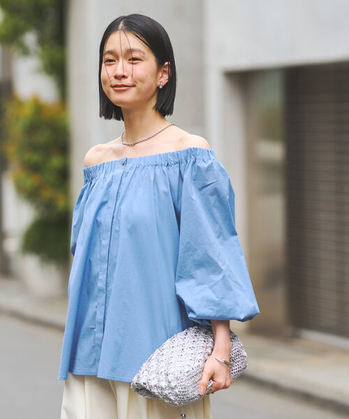 un dix cors（アンディコール）の「ギャザーオフショルブラウス（シャツ/ブラウス・レディース・オフホワイト/ブルー/ブラック・FREE）」の9枚目の写真