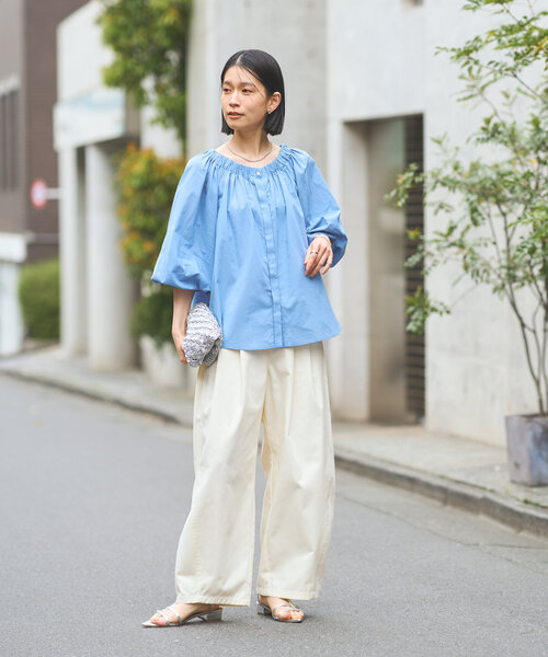 un dix cors（アンディコール）の「ギャザーオフショルブラウス（シャツ/ブラウス・レディース・オフホワイト/ブルー/ブラック・FREE）」の11枚目の写真