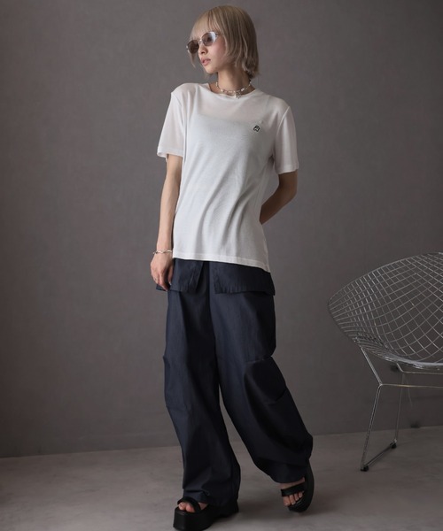 Girly Doll(ガーリードール)の「ワンポイントデザインシアーTシャツ(Tシャツ/カットソー・レディース・グレー/ブラック/ホワイト・F)」の5枚目の写真