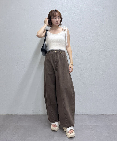 mline（エムライン）の「[mline]裾ワイドデニム（デニムパンツ・レディース・ブラウン・1/2）」の12枚目の写真