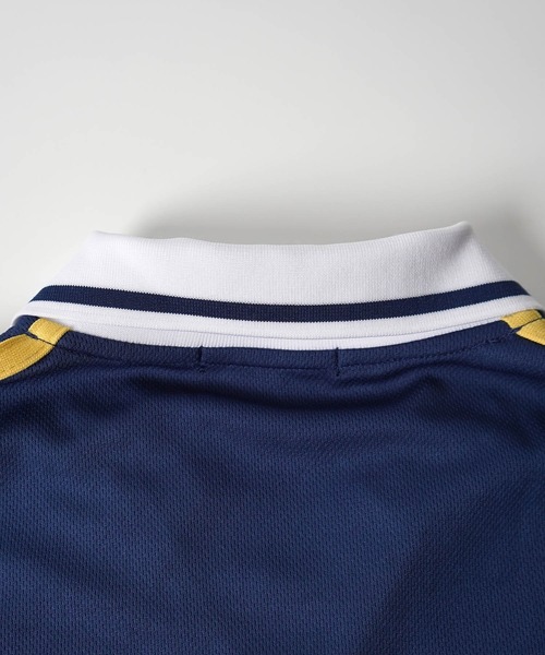 ILL'S（イルズ）の「バイカラー×サイドライン ナンバリングゲームプリントシャツ / Vネック ビッグシルエット 半袖Tシャツ ユニセックス / 韓国ストリート×古着風（Tシャツ/カットソー・メンズ・ブラック/ホワイト/レッド/ネイビー・M/L）」の7枚目の写真