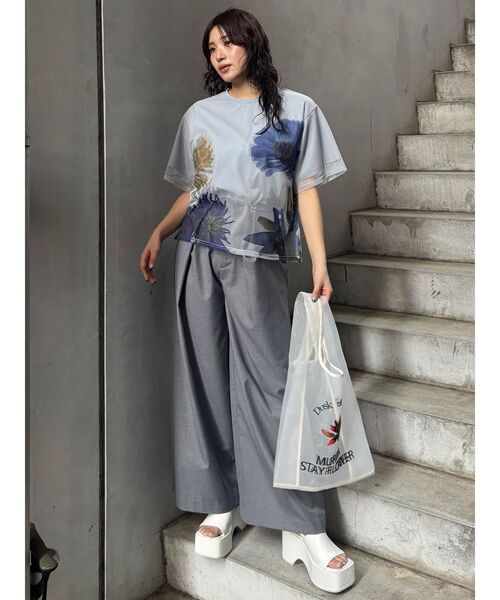 MURUA(ムルーア)の「【MURUA×STAYFLOWER】チュールドッキングフラワーTシャツ(Tシャツ/カットソー・レディース・ベージュ/ブルー/アイボリー・FREE)」の22枚目の写真