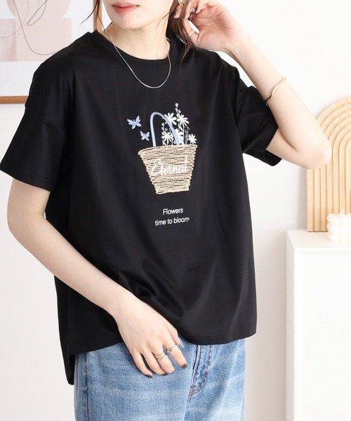 BRODIAEA(ブローディア)の「BRODIAEA かごバッグデザイン半袖Tシャツ(Tシャツ/カットソー・レディース・モスグリーン/キャメル/オフホワイト/ピンク/ブラック/サックスブルー・40)」の13枚目の写真